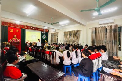 Trường THCS Hải Hậu tổ chức gặp mặt các đội tuyển dự thi học sinh giỏi tỉnh năm học 2025-2026